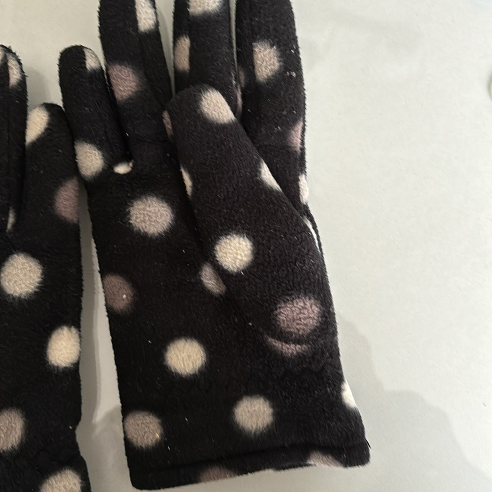 Gloves - Picture 4 of 5